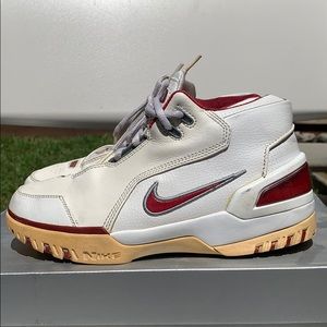 Lebron’s FIRST shoe Nike Air Zoom -Used. Sz 6.5